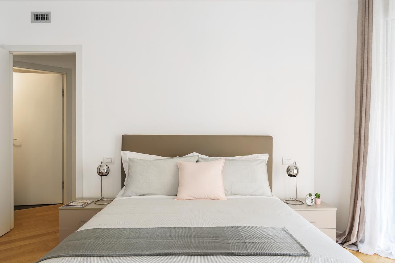 Апартаменти Joivy Sunny 1-Bed Flat With Balcony Мілан Екстер'єр фото